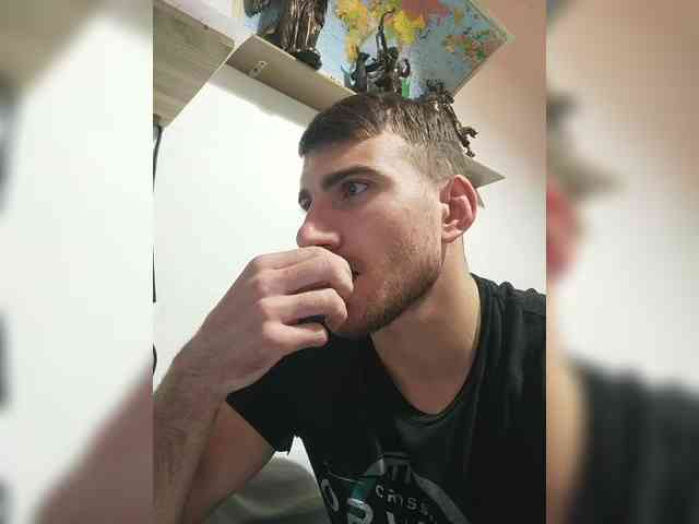 Lum7n