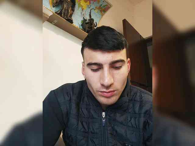 Lum7n