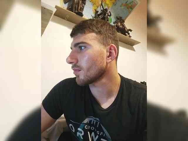 Lum7n