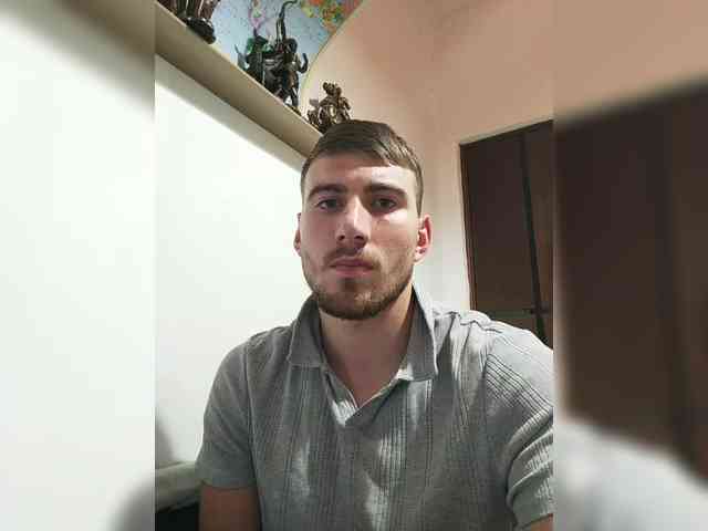 Lum7n