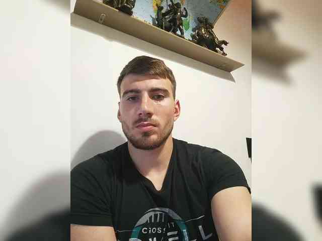 Lum7n