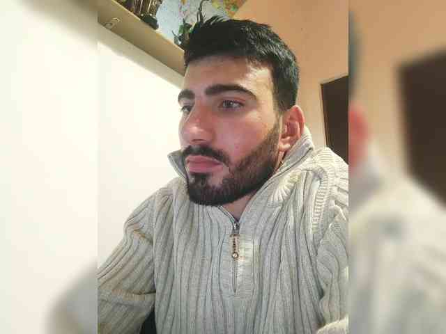 Lum7n