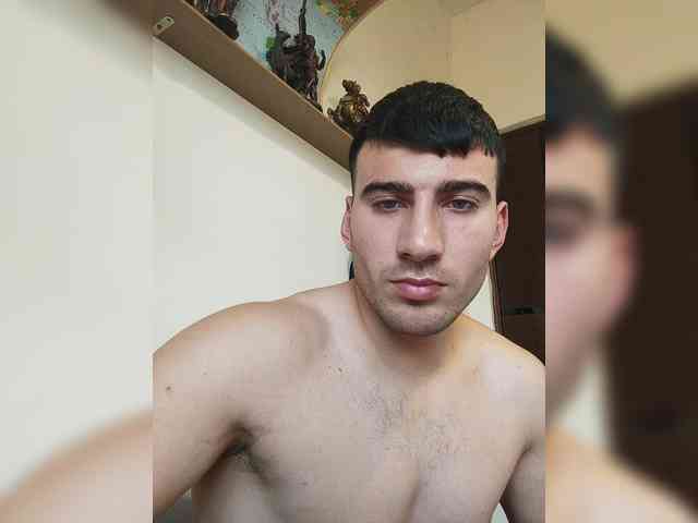 Lum7n