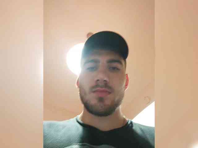Lum7n