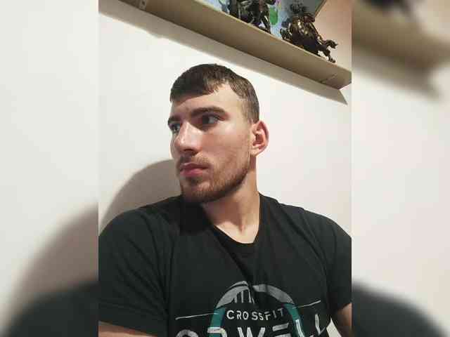 Lum7n
