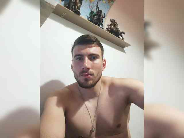 Lum7n