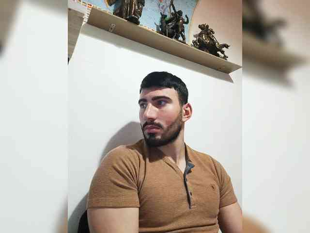 Lum7n