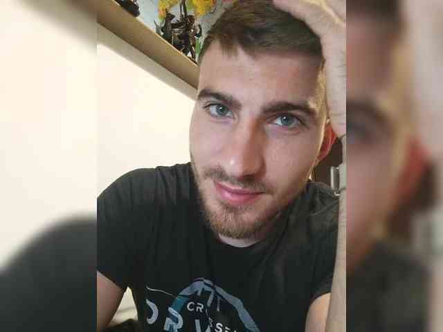 Lum7n