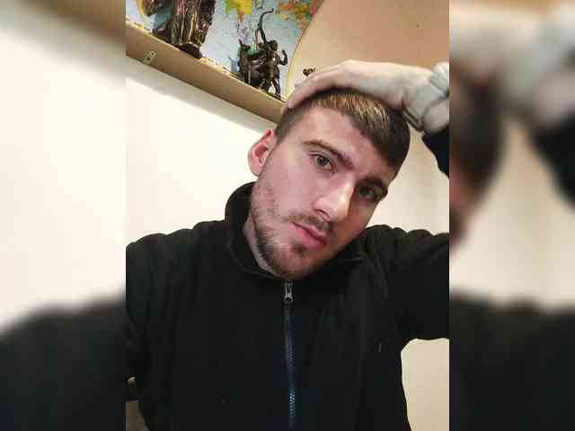 Lum7n