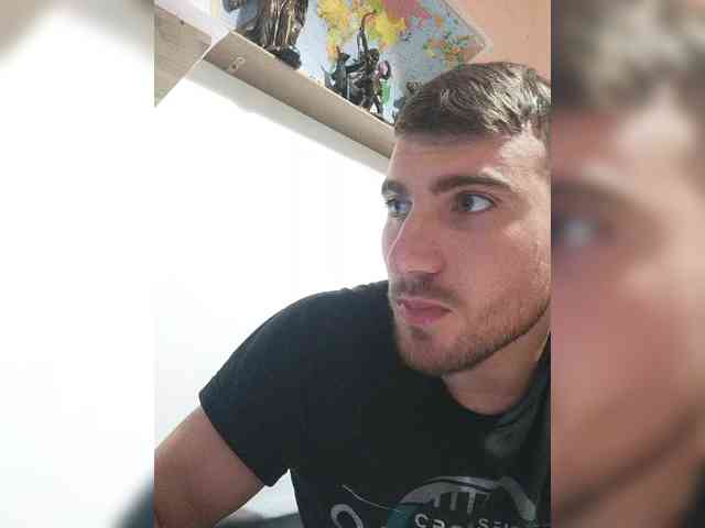 Lum7n