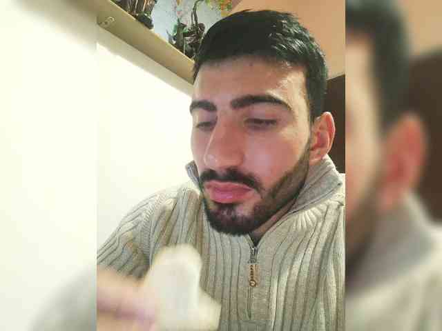 Lum7n