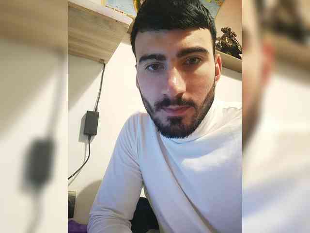 Lum7n