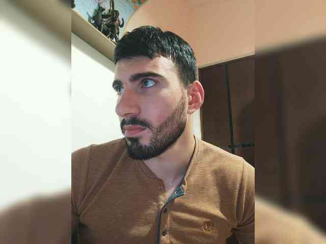 Lum7n