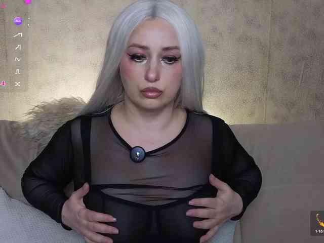 SisterLilith webcam