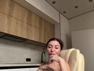 LunaDesire Porn Show