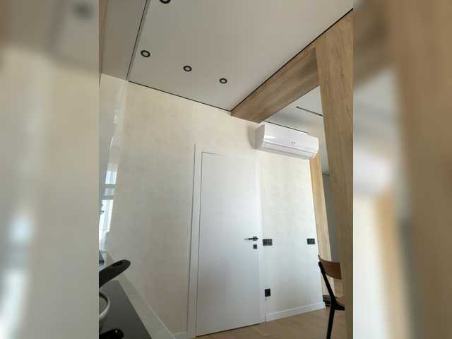 LunaDesire's BongaCams show and profile