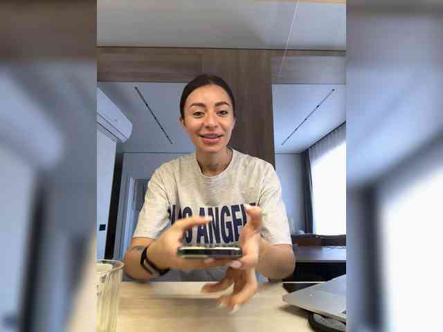 LunaDesire webcam
