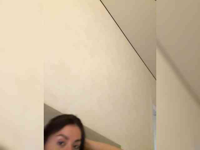 LunaDesire Live Webcam on BongaCams