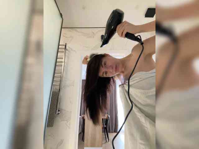 nude live sex LunaDesire