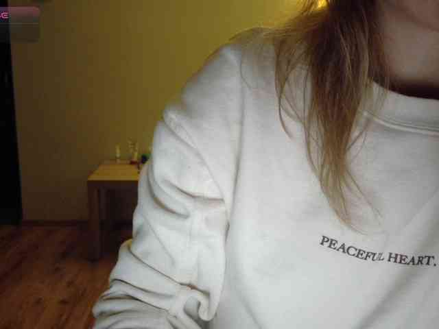 Sweetcatherinex Live Webcam on BongaCams