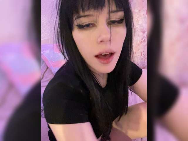 emog1rl's BongaCams profile