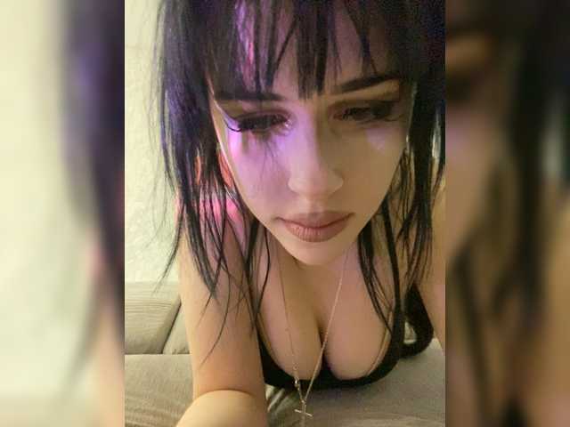 emog1rl's BongaCams show and profile