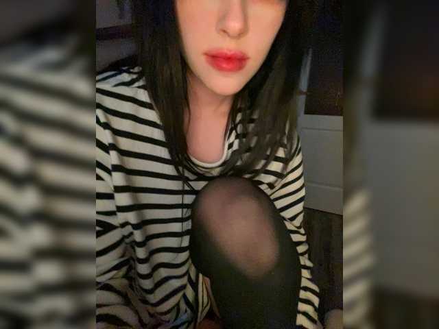 emog1rl's BongaCams show and profile