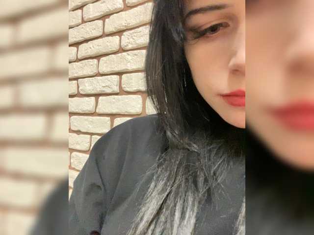 emog1rl's BongaCams show and profile