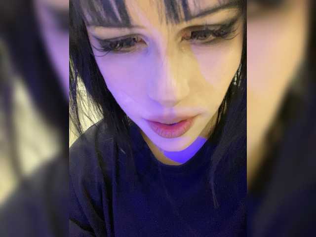 emog1rl from BongaCams is Freechat