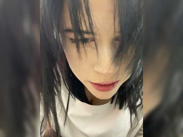 emog1rl's Thumb Image