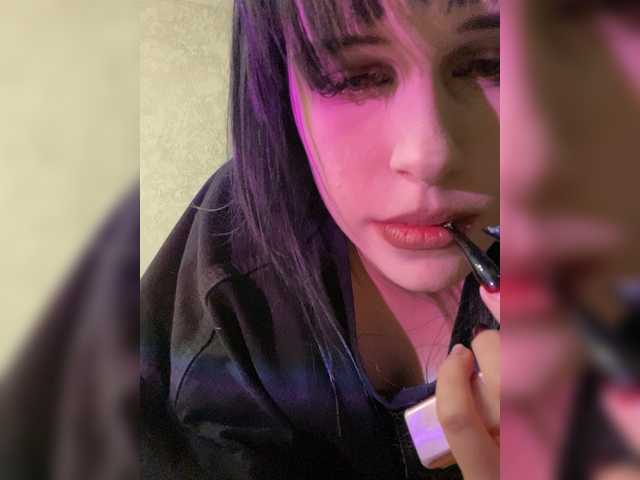 emog1rl's BongaCams show and profile