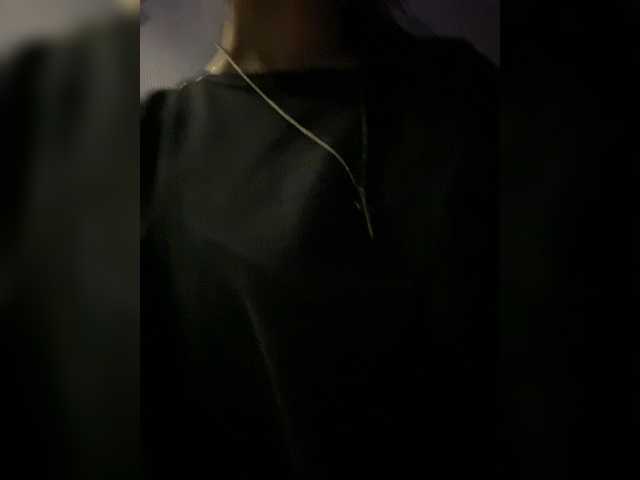 emog1rl's BongaCams show and profile