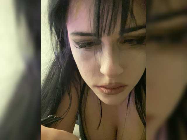 emog1rl's BongaCams show and profile