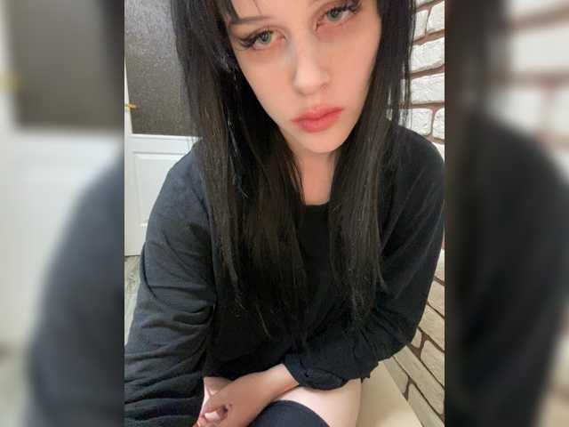 emog1rl's BongaCams show and profile