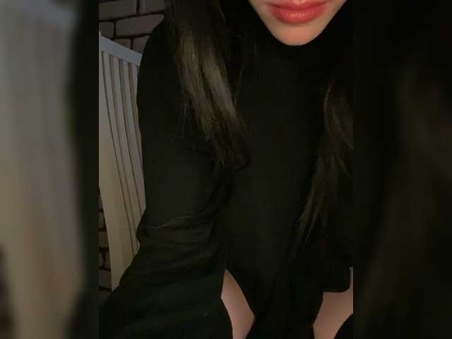 emog1rl's BongaCams show and profile