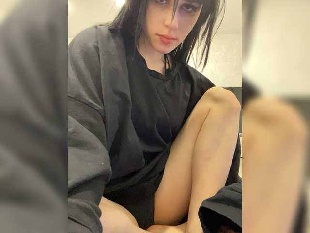 emog1rl from BongaCams is Freechat