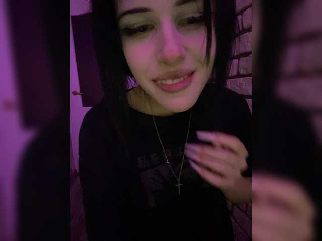 emog1rl's BongaCams show and profile