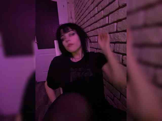 emog1rl Live Webcam on BongaCams