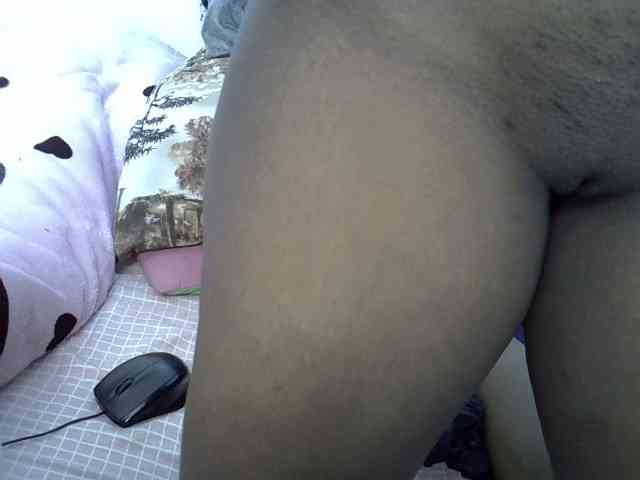 Sexyshaz webcam