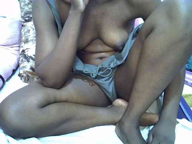 Sexyshaz webcam
