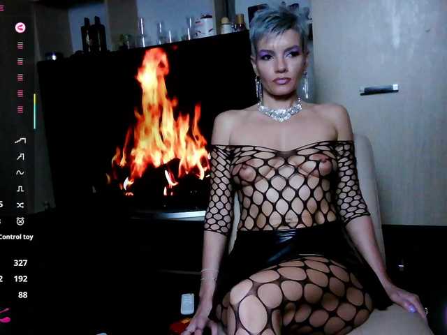 Alice69Sochi's BongaCams show and profile