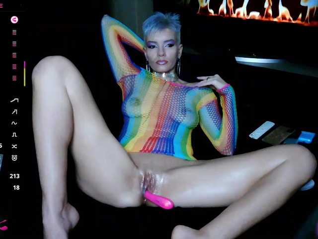 Alice69Sochi's BongaCams show and profile