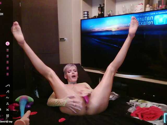 Alice69Sochi from BongaCams