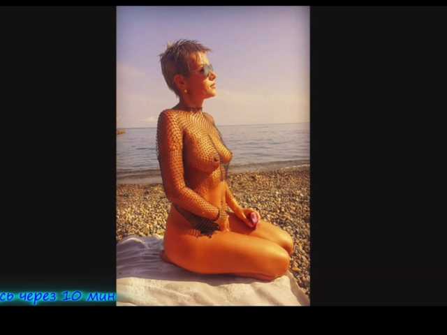 Alice69Sochi's BongaCams show and profile