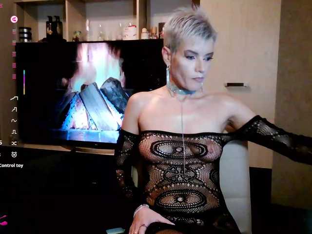 Alice69Sochi's BongaCams show and profile