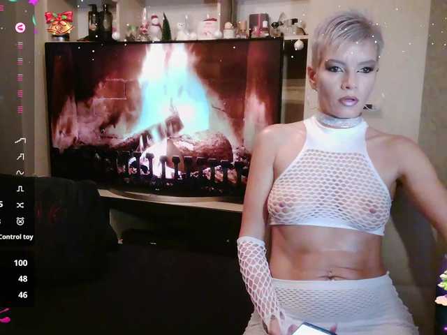 Alice69Sochi's BongaCams show and profile