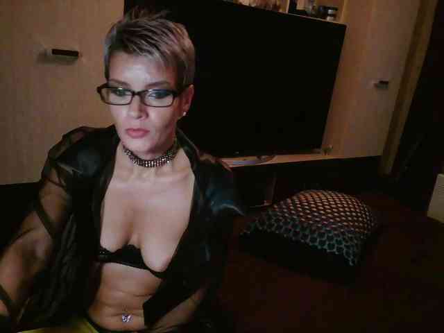 Alice69Sochi Live Webcam on BongaCams