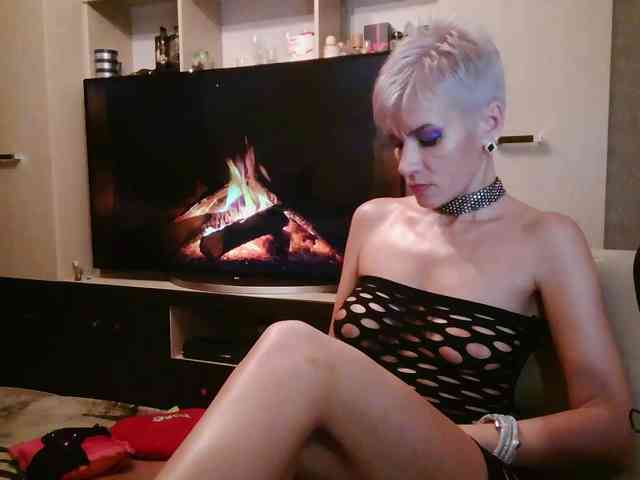 Alice69Sochi Live Webcam on BongaCams