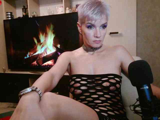 Alice69Sochi webcam