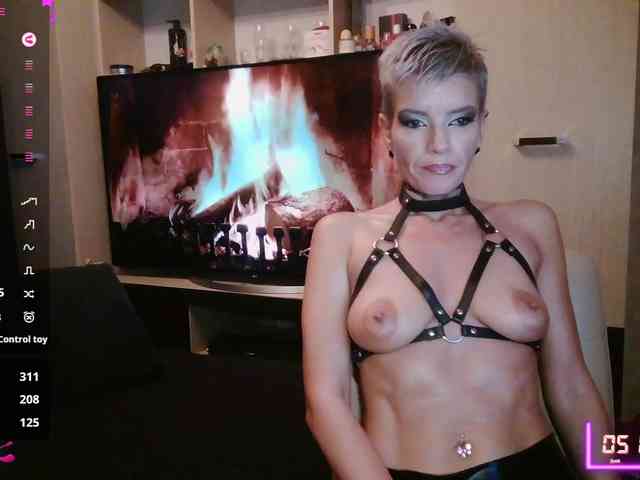 Alice69Sochi webcam